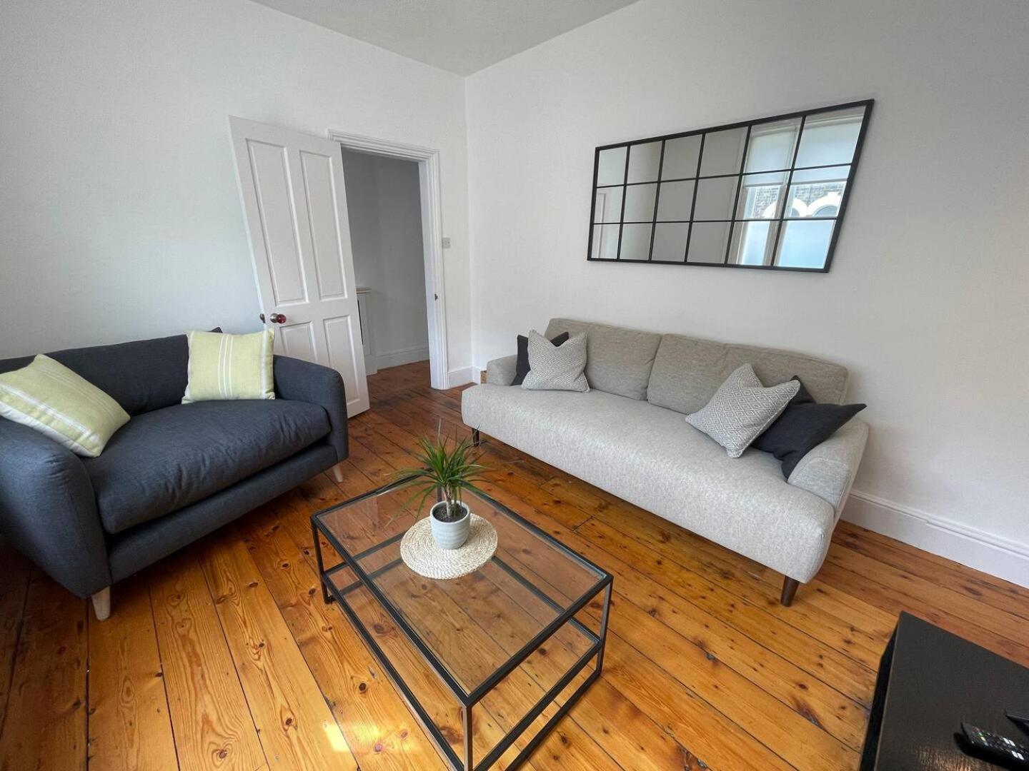 Fantastic Victorian House, Excellent City Location - Cambridge Homehost Luaran gambar